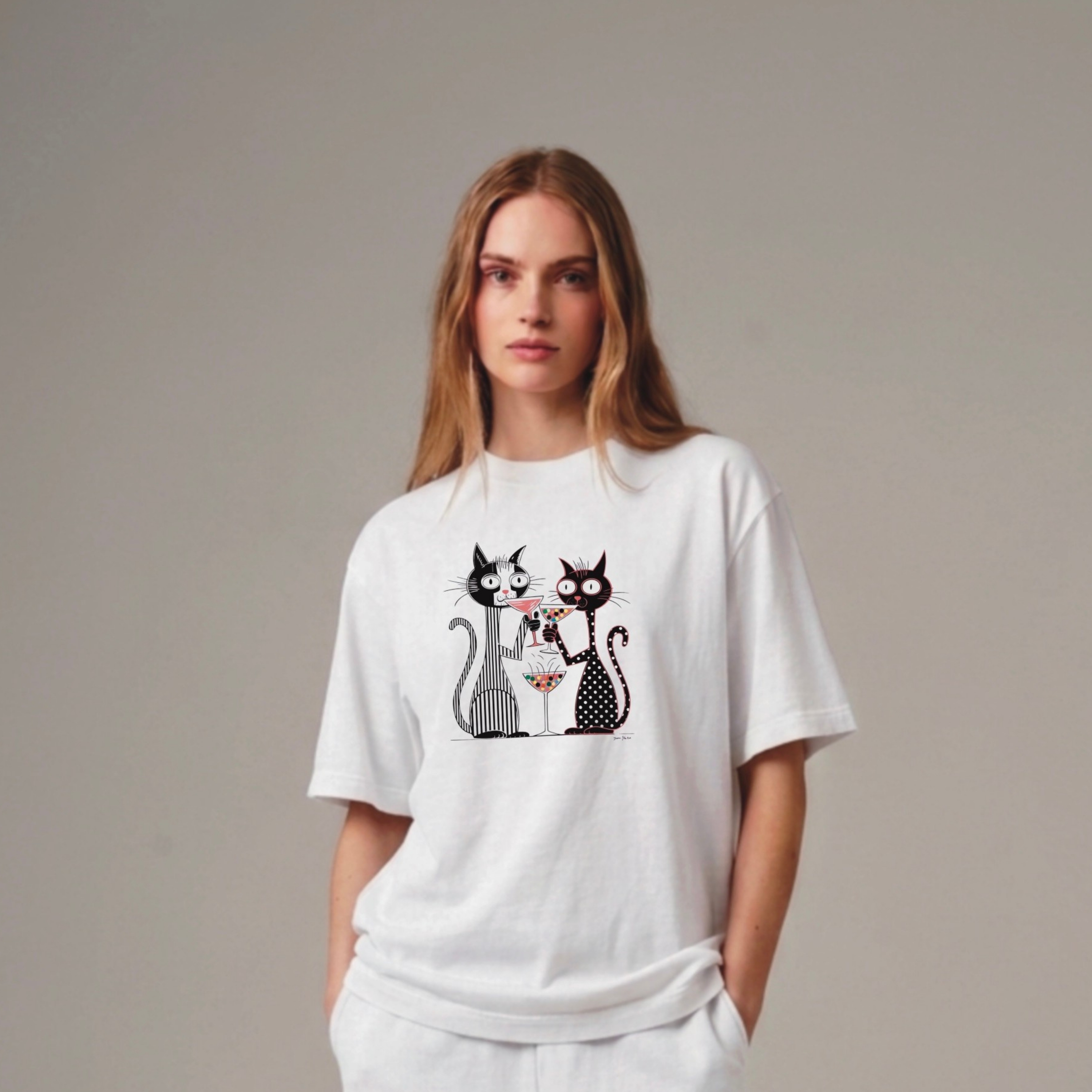 Kittyparty Oversized Tee